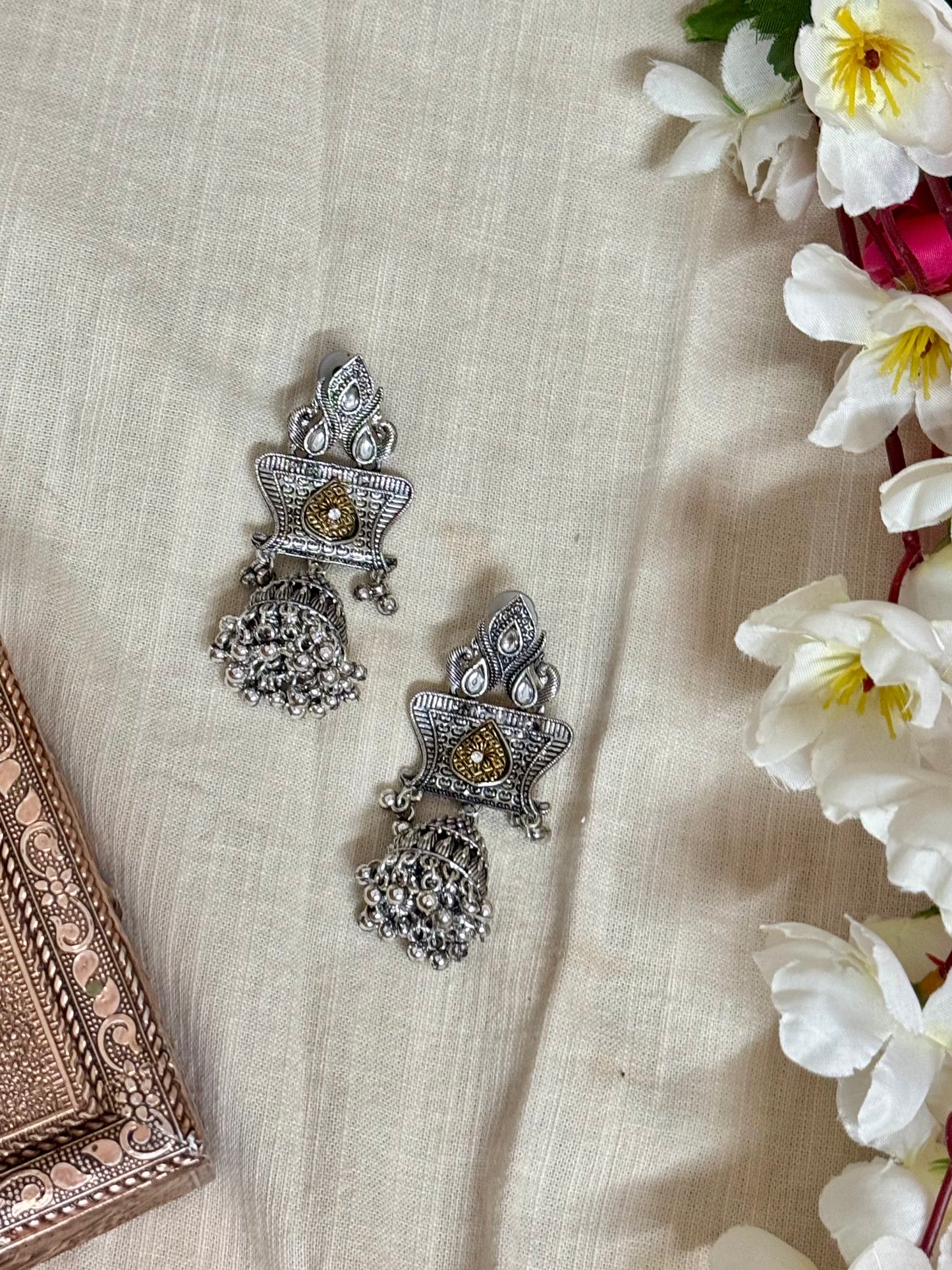 Rajasi Jhumka