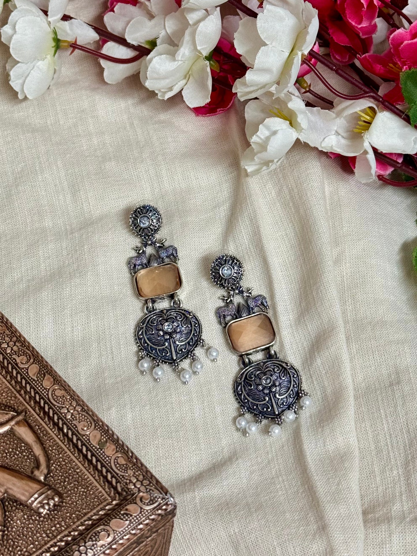 Radhika Jhumka