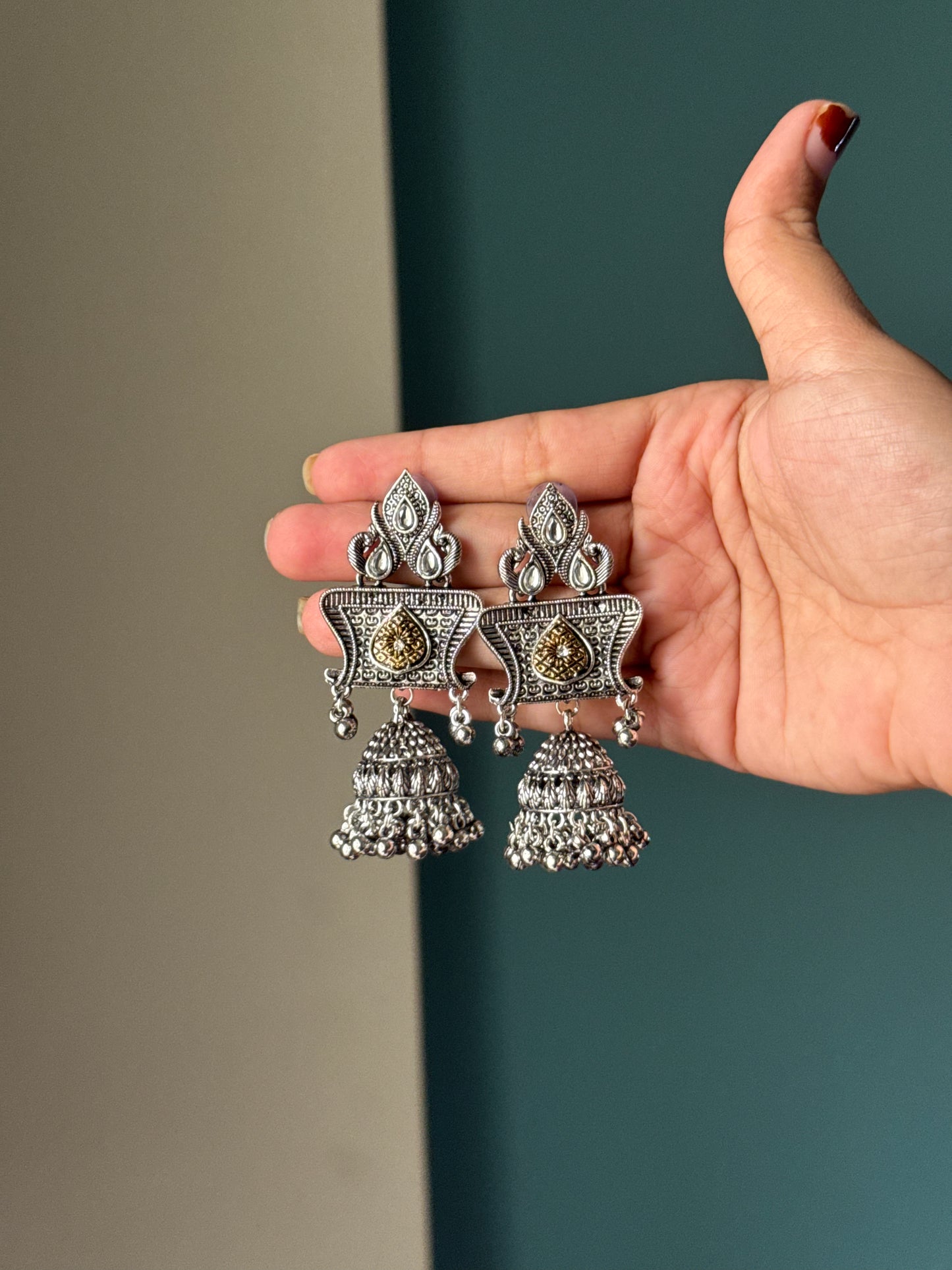 Rajasi Jhumka