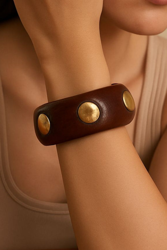 Dotted wooden Bangle