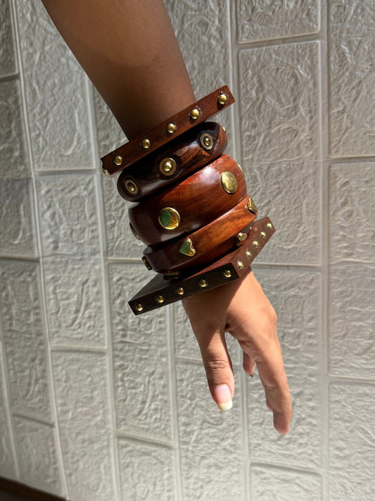 Raw Rebel Wooden Stack (Set of 5)